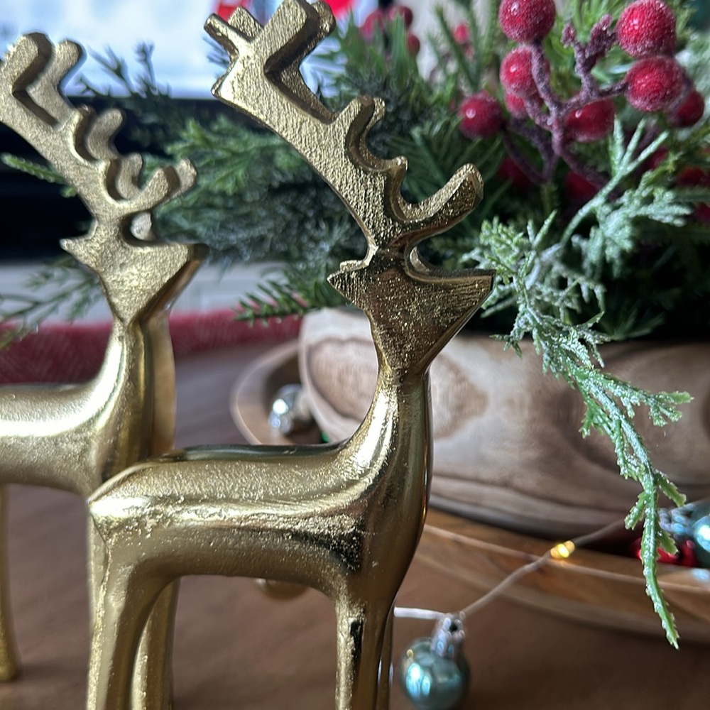 Made in India Christmas Holiday Gold Tone Reindeer Set of 2 NEW - Picture 2 of 4